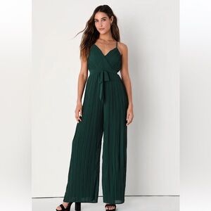 Lulu's Forest Green Pleated Jumpsuit: Size Large